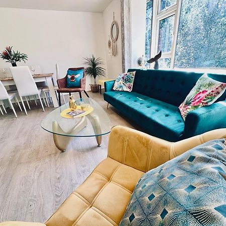 Spacious, Stylish Appartment Close To Transport London Eksteriør bilde